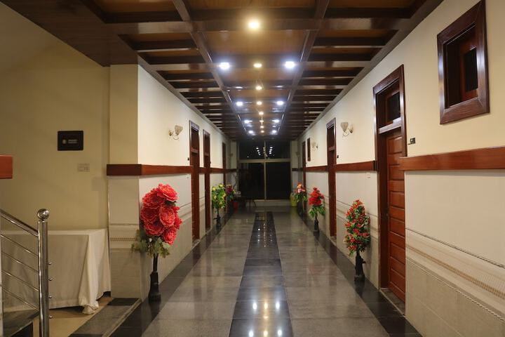 Le Grand Hotel and Resorts