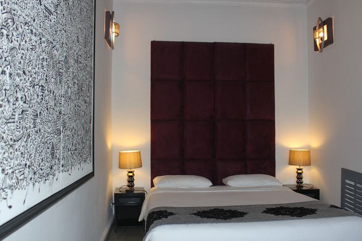 Room 5 of 52