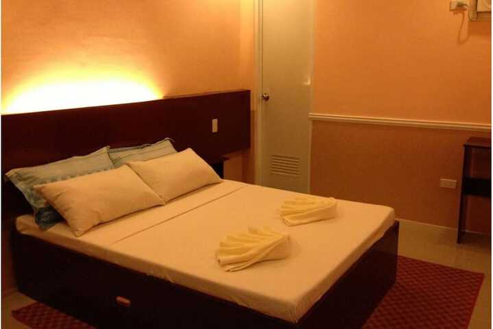 Room 5 of 36