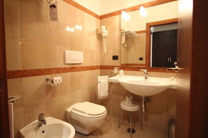 Room 14 of 54