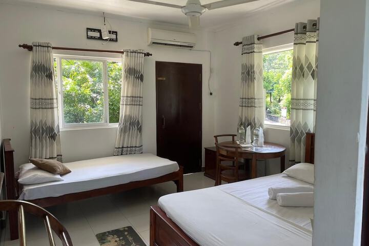 Room 7 of 41