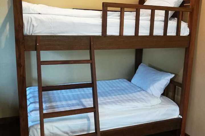 Room 19 of 134
