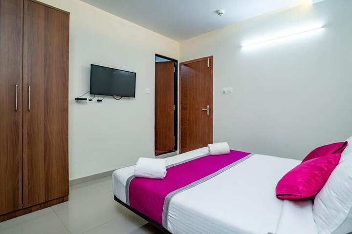 Room 18 of 43