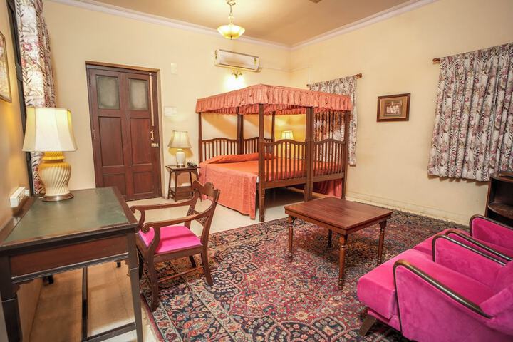 Room 21 of 135