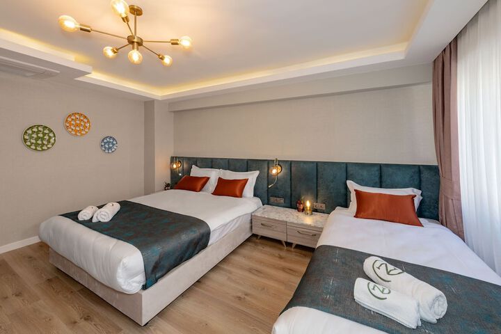 Room 4 of 47