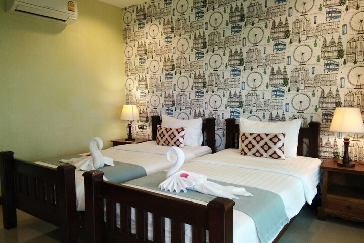 Room 8 of 45