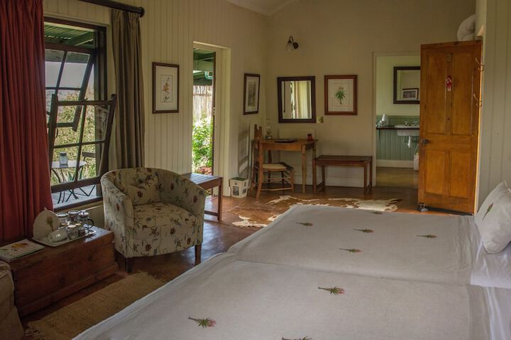Room 14 of 83