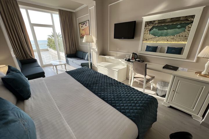 Room 58 of 164