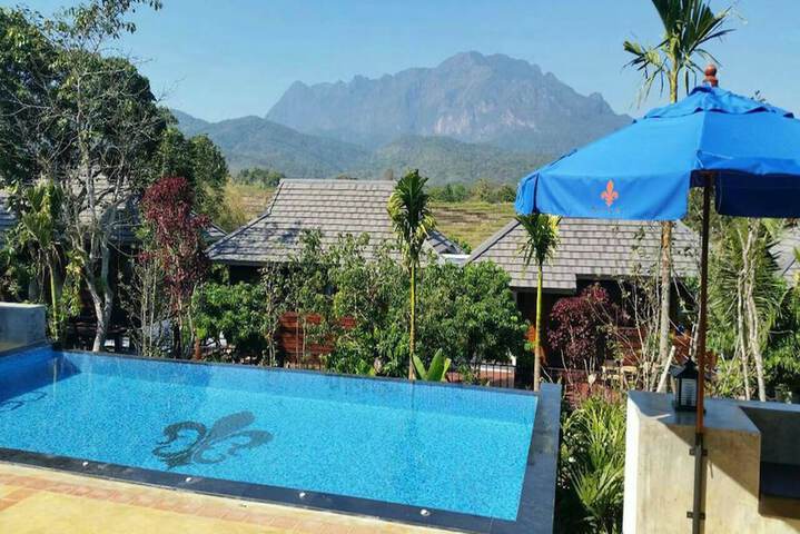 Pool 137 of 172