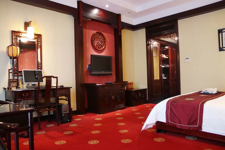 Room 19 of 91