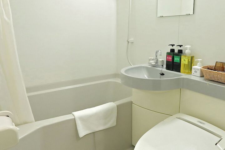 Room 45 of 97