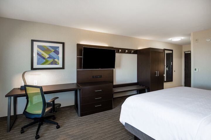 Room 7 of 47