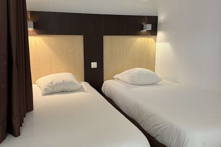 Room 26 of 56
