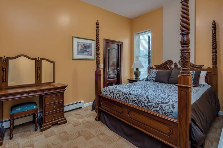 Room 16 of 46