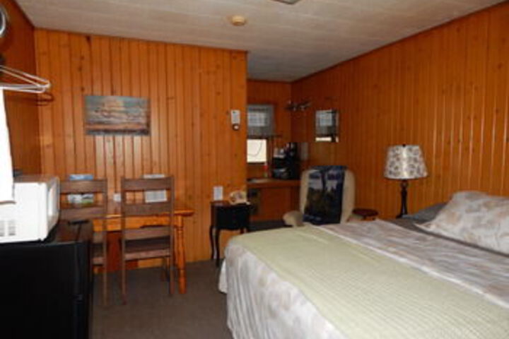 Room 15 of 35