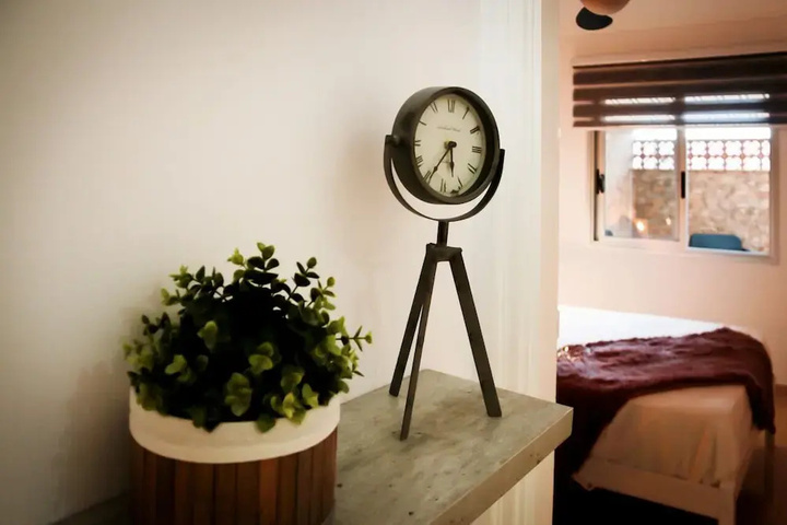 Room 2 of 21