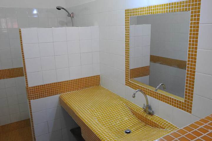 Room 17 of 20
