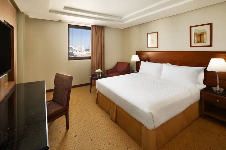 Room 49 of 119