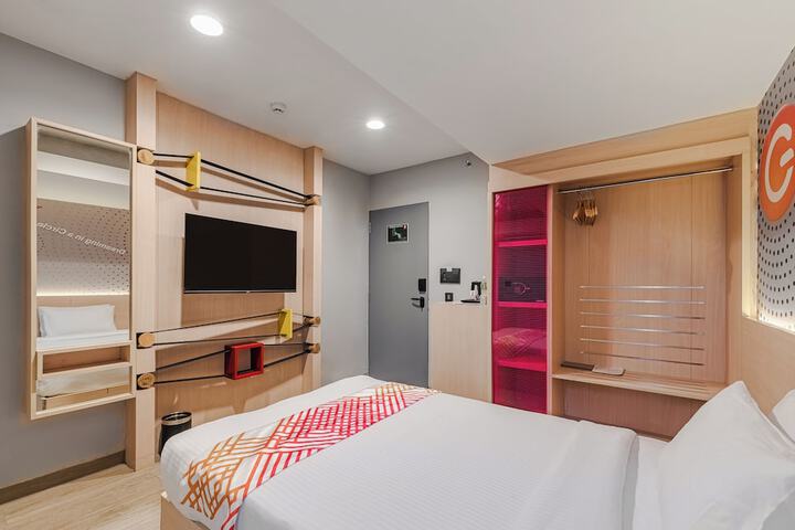 Room 14 of 48