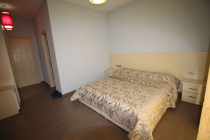 Room 7 of 69