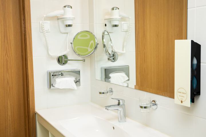 Clean Restrooms