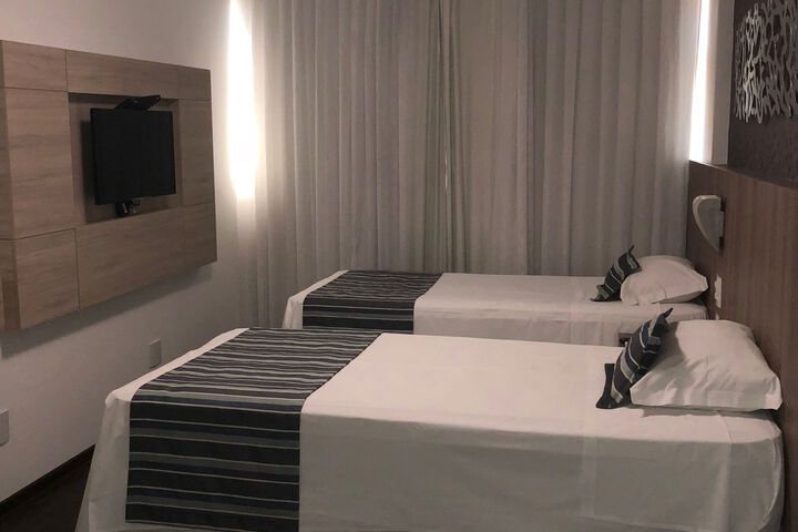 Room 30 of 42