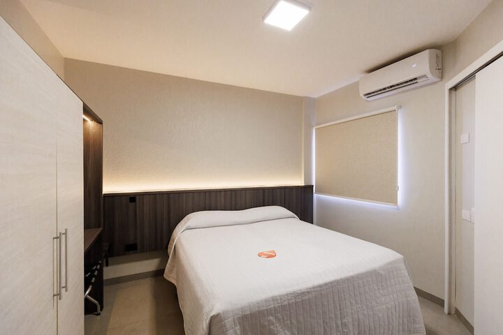 Room 3 of 67