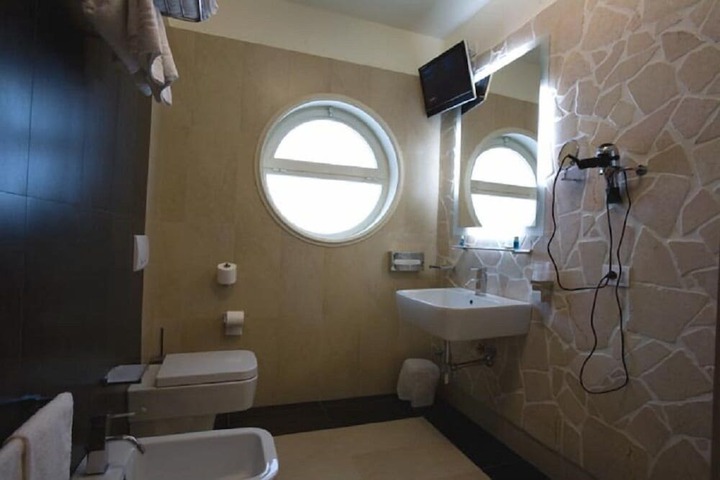 Bath Interior