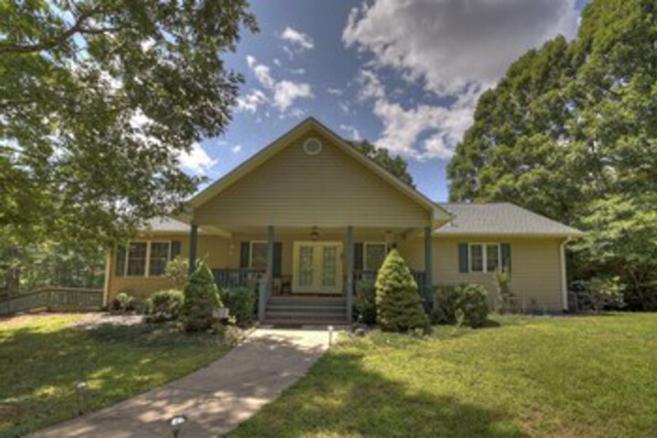 Grandaddys Dream in Blairsville, GA