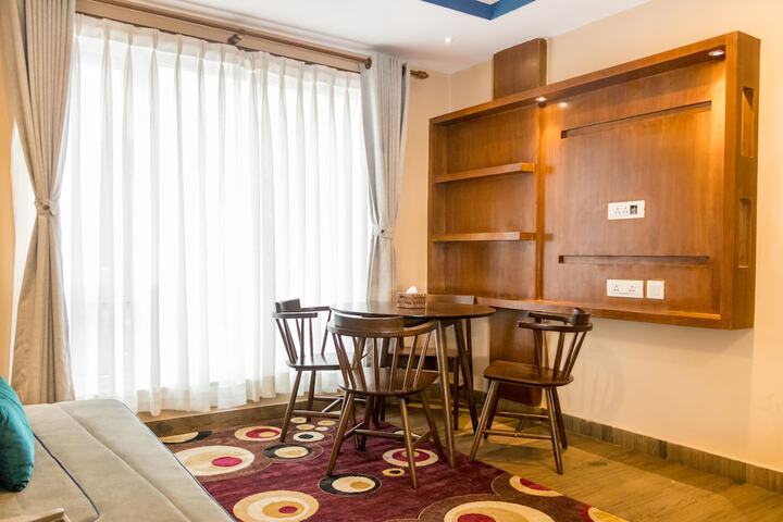 Room 21 of 42