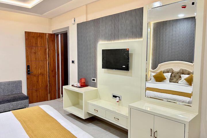 Room 19 of 26