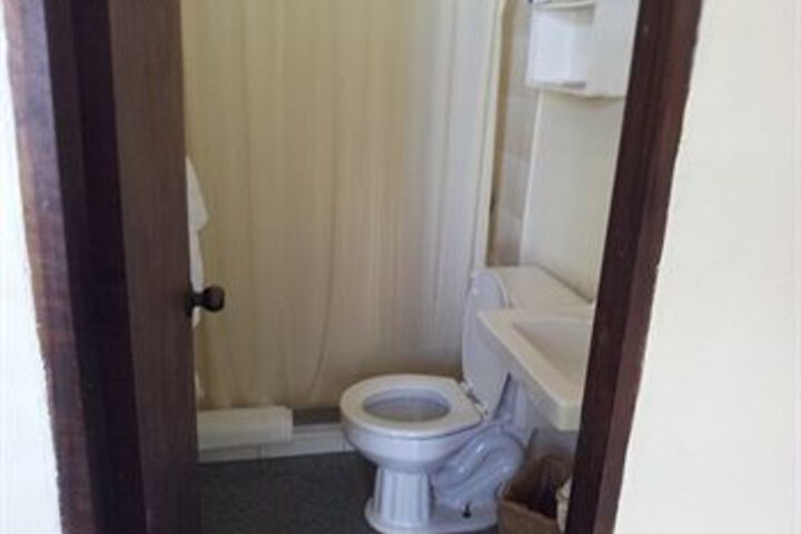 Room 3 of 40
