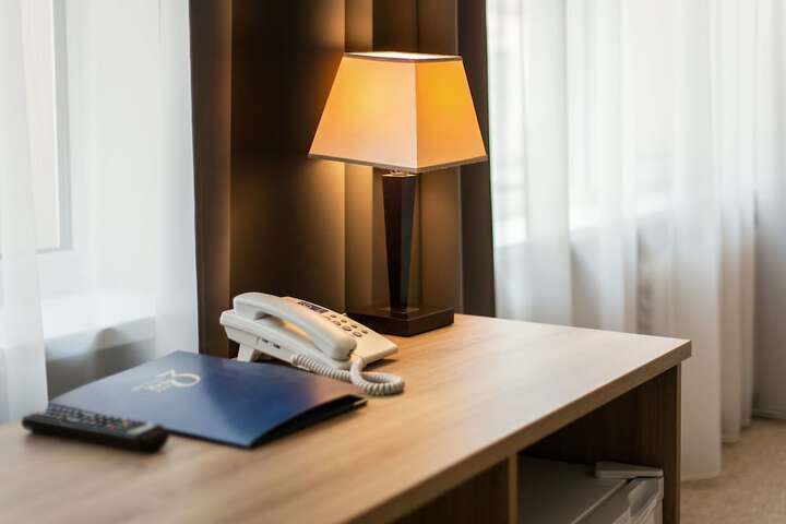 Room 32 of 58