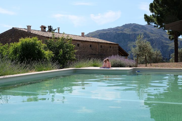 Pool 38 of 67