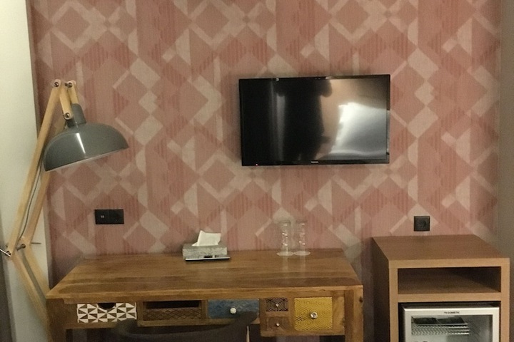 Room 50 of 88