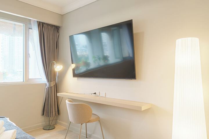 Room 15 of 57