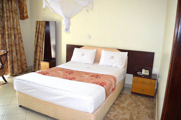 Room 9 of 56