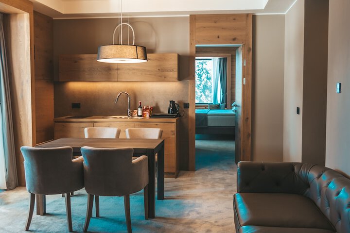 Room 21 of 81