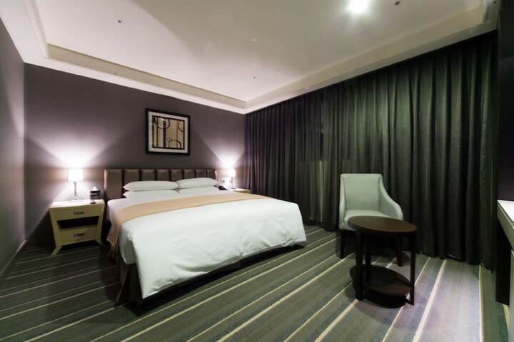 Room 21 of 88