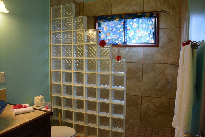 Room 43 of 89