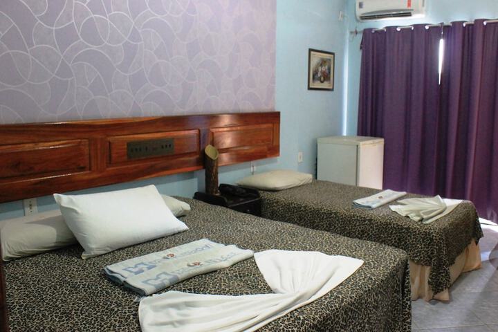 Room 4 of 34
