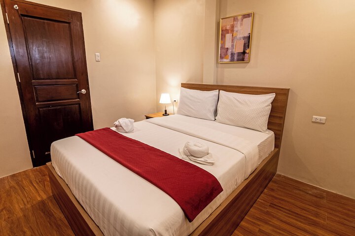 Room 26 of 73