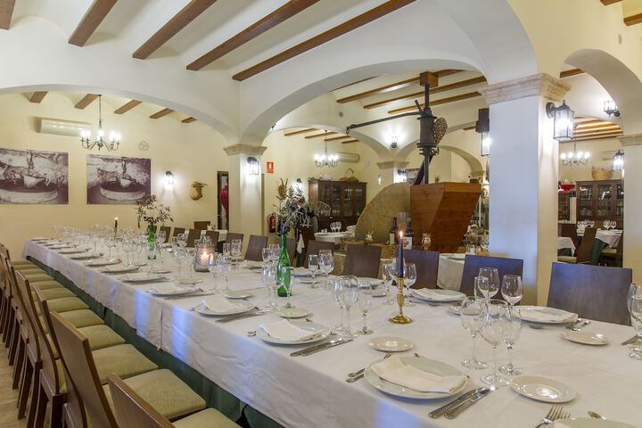 Dining 81 of 174