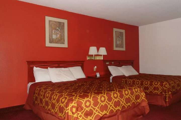 Room 5 of 14