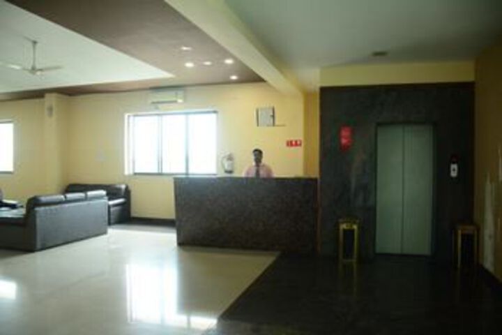 HOTEL ORIENT PALACE
