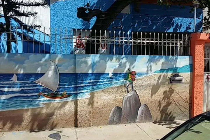 Pool 13 of 17