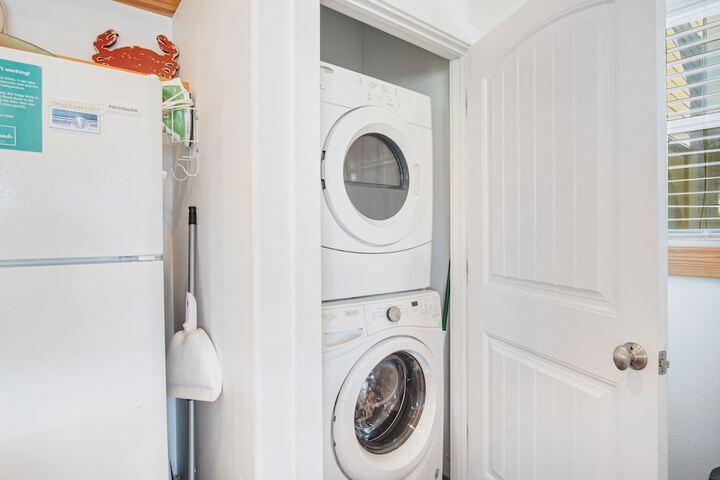 Laundry 12 of 15