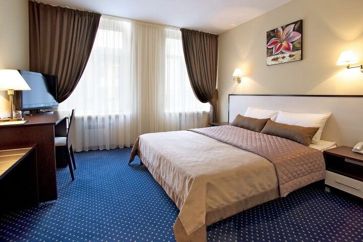 Room 7 of 55