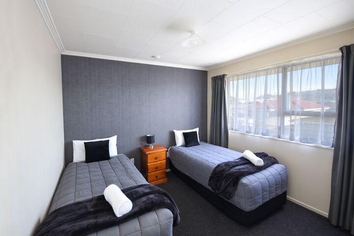 Room 8 of 31