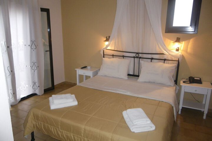 Room 8 of 41